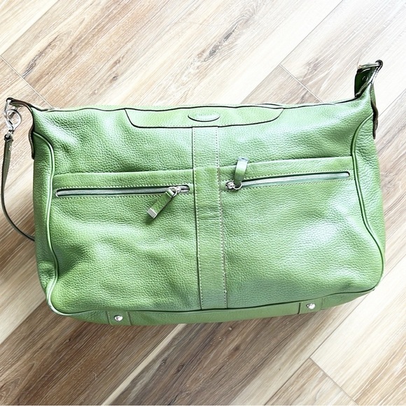 Tod's Miky Nomade Media Bag - Green Shoulder Weekend Bag - Picture 3 of 15